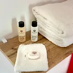 Aux Charmes Couette-café