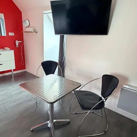 Aux Charmes 3* Isques