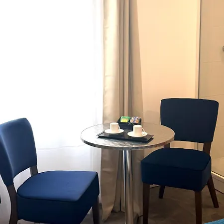 Aux Charmes - Suites Spacieuses Cote D'Opale Avec Frigo & Micro-Ondes Alojamento de Acomodação e Pequeno-almoço