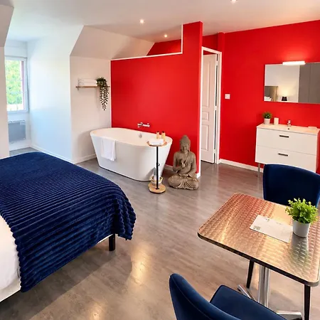 Aux Charmes - Prestige Et Petit Dejeuner En - Cote D Opale 3* Isques
