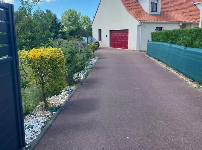 Aux Charmes